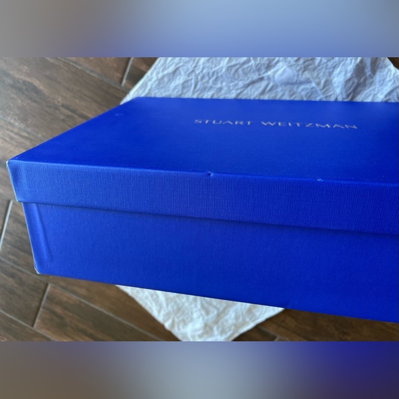 Authentic Stuart Weitzman dust box+bonus "shopping bag" - Picture 12 of 16
